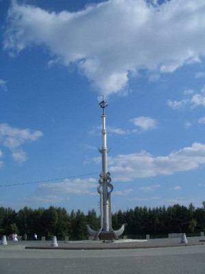 das Admiralitätsdenkmal in Voronezh / Russland